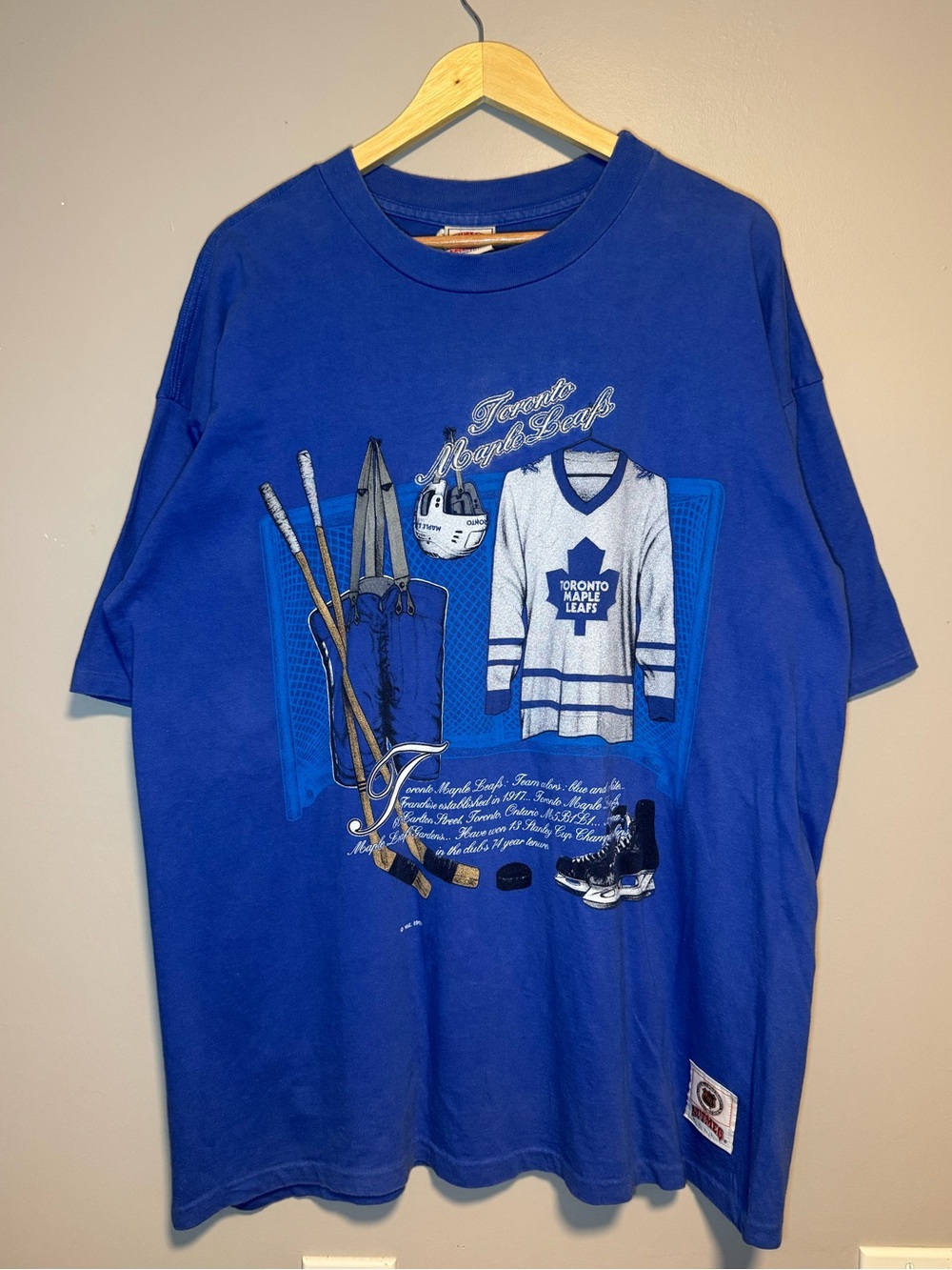 Vintage Toronto Maple Leafs T-Shirt / XL / 1992 / NHL / Single Stitch